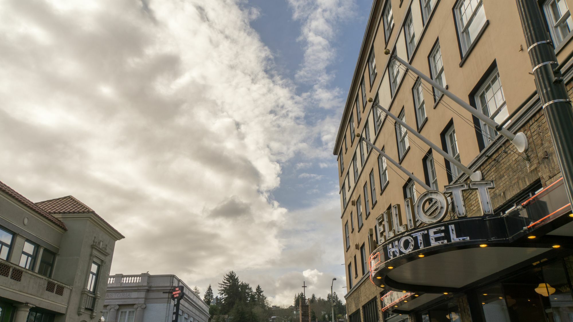 Hotel Elliott Astoria Exterior foto